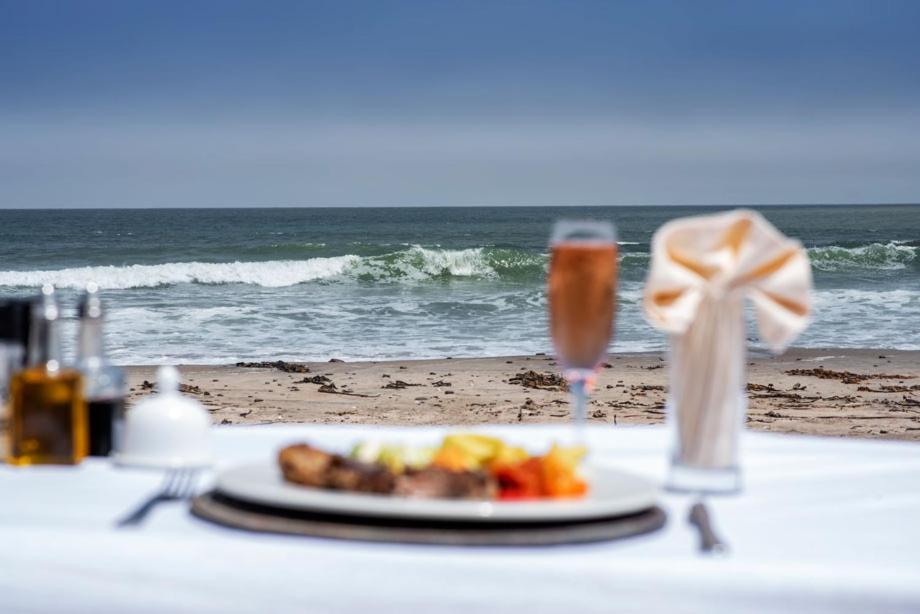 Shipwreck Lodge Mowebaai 외부 사진
