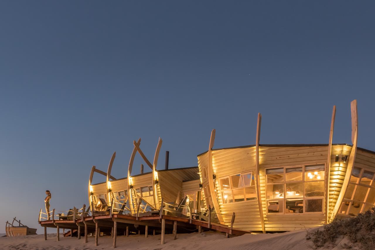 Shipwreck Lodge Mowebaai 외부 사진