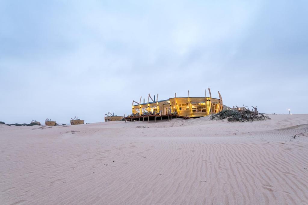 Shipwreck Lodge Mowebaai 외부 사진