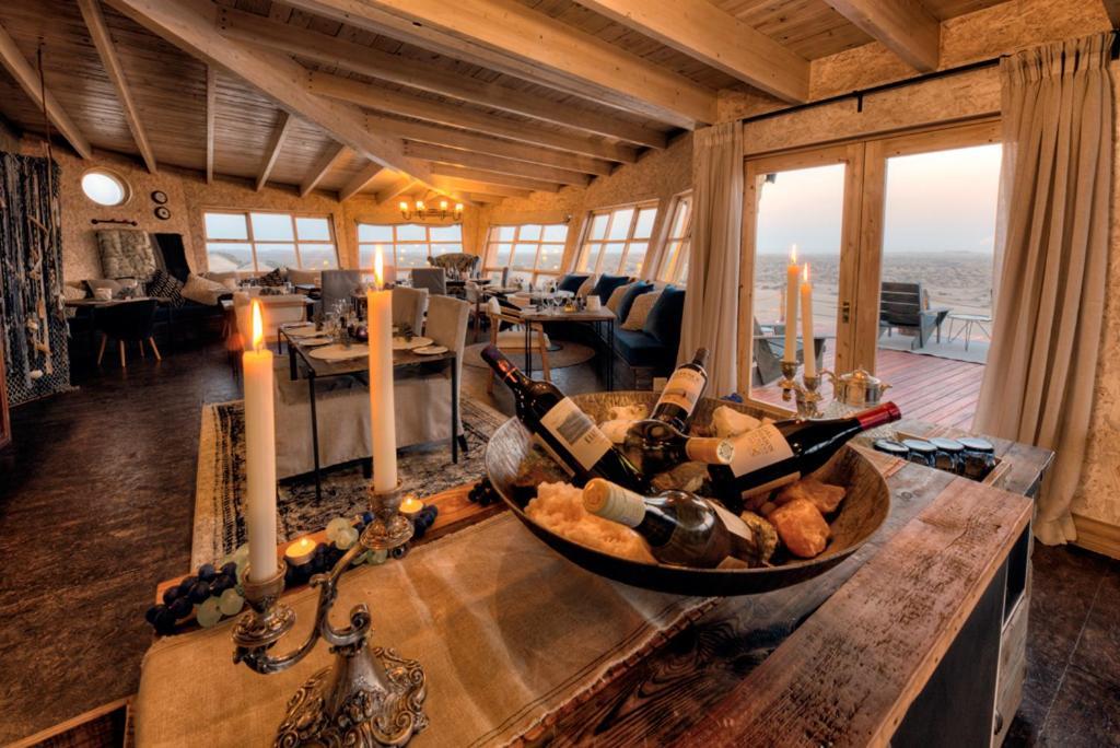 Shipwreck Lodge Mowebaai 외부 사진